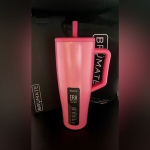 NWT Brumate Era 40oz GLITTER PINK Limited Edition tumbler